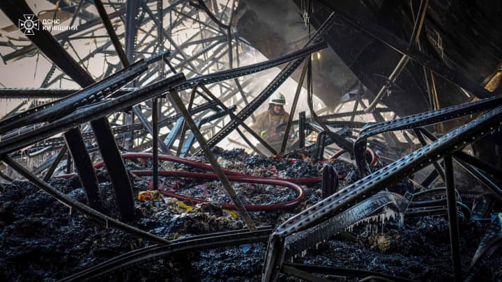 in-kyiv-region-rescuers-are-eliminating-the-consequences-of-the-enemy-shelling-of-an-industrial-enterprise-for-the-fifth-day