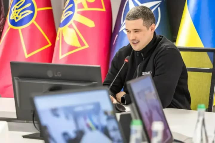 ukraina-ozhidaet-novikh-oboronnikh-vznosov-ot-partnerov-po-itogam-zasedaniya-ramshtain-fedorov