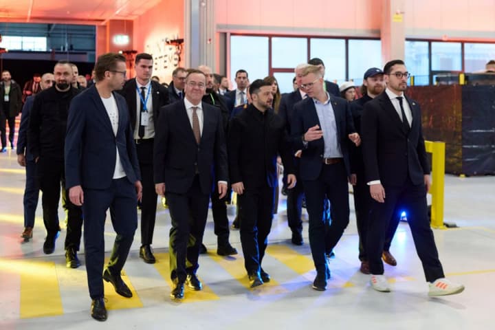 yevropi-potribna-sylna-y-nezalezhna-oboronna-promyslovist-u-partnerstvi-z-ssha-zelenskyi