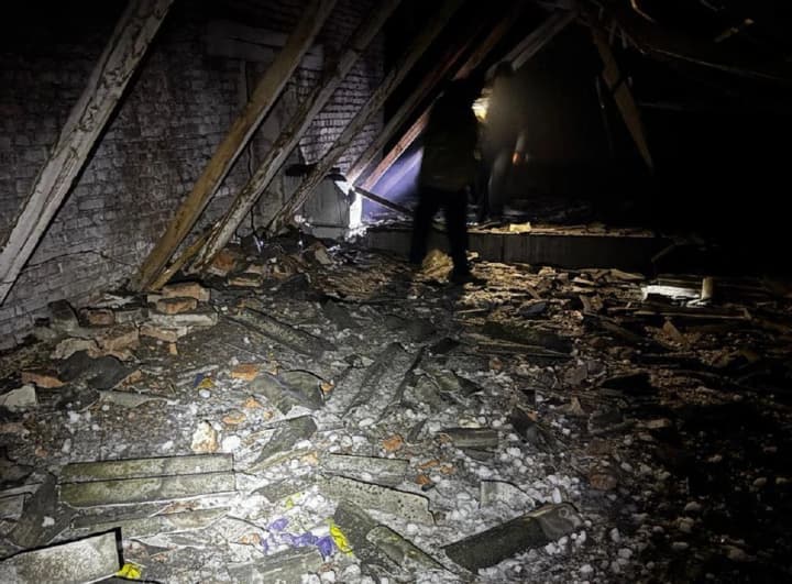 russian-drone-destroyed-district-administration-in-chernihiv-region