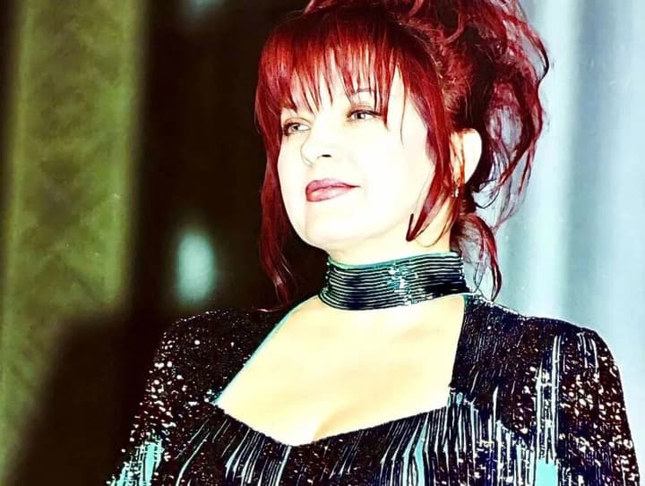 znaishla-kokhannia-na-skhyli-lit-liliia-sandulesa-taiemno-vyishla-zamizh-vpiate-pid-chas-viiny