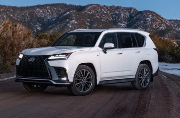 lexus-recalls-lx-600-suvs-due-to-risk-of-transmission-self-destruction