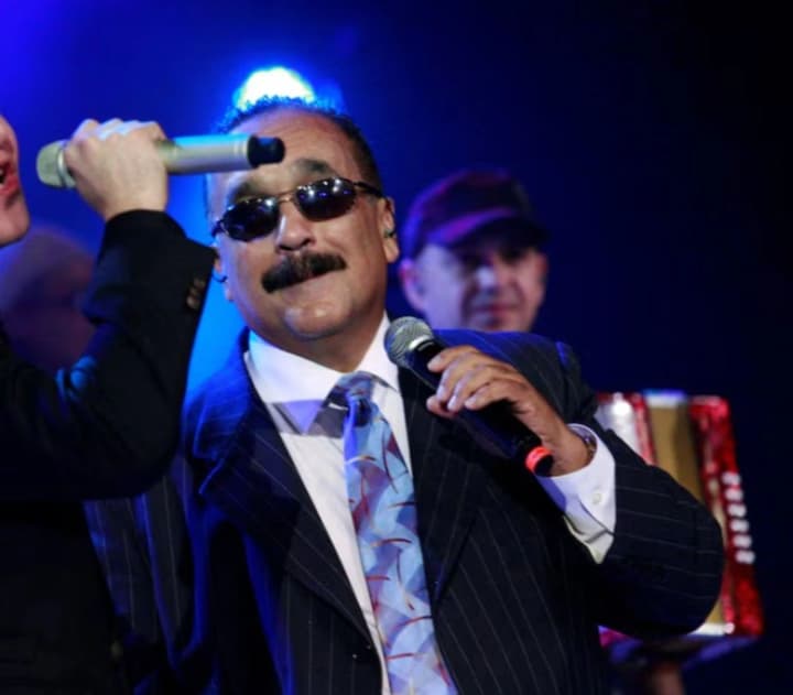 lehenda-salsy-villi-kolon-pishov-iz-zhyttia-u-vitsi-75-rokiv