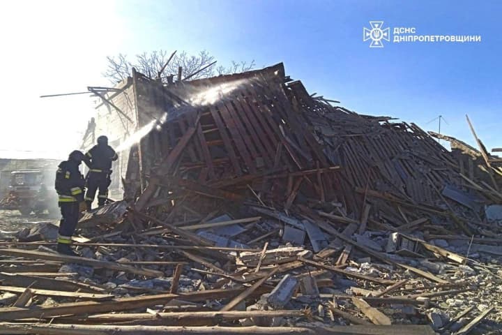 the-enemy-attacked-dnipropetrovsk-region-over-50-times-five-people-wounded