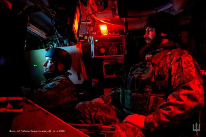 na-fronte-proizoshlo-216-boevikh-stolknovenii-vrag-primenil-bolee-21-tis-dronov-genshtab