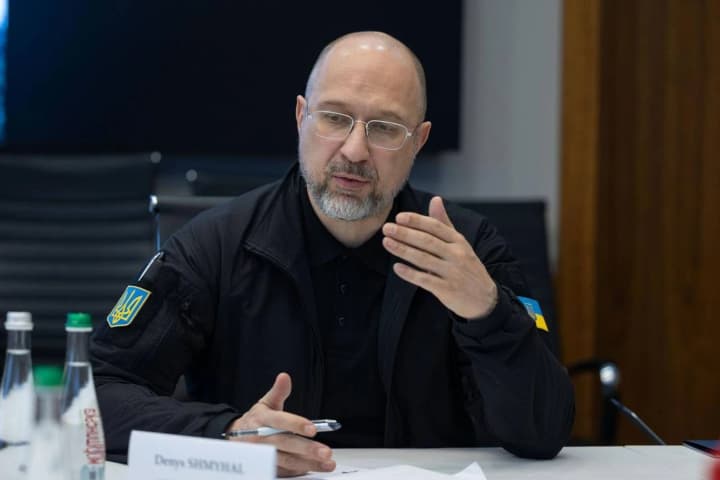 vosstanovlenie-energetiki-ukraini-oboidetsya-bolee-chem-v-90-mlrd-dollarov-shmigal