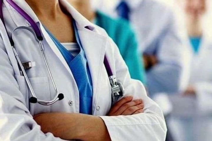 in-sumy-prosecutors-announced-suspicion-to-a-doctor-in-the-case-of-a-womans-death-after-a-c-section