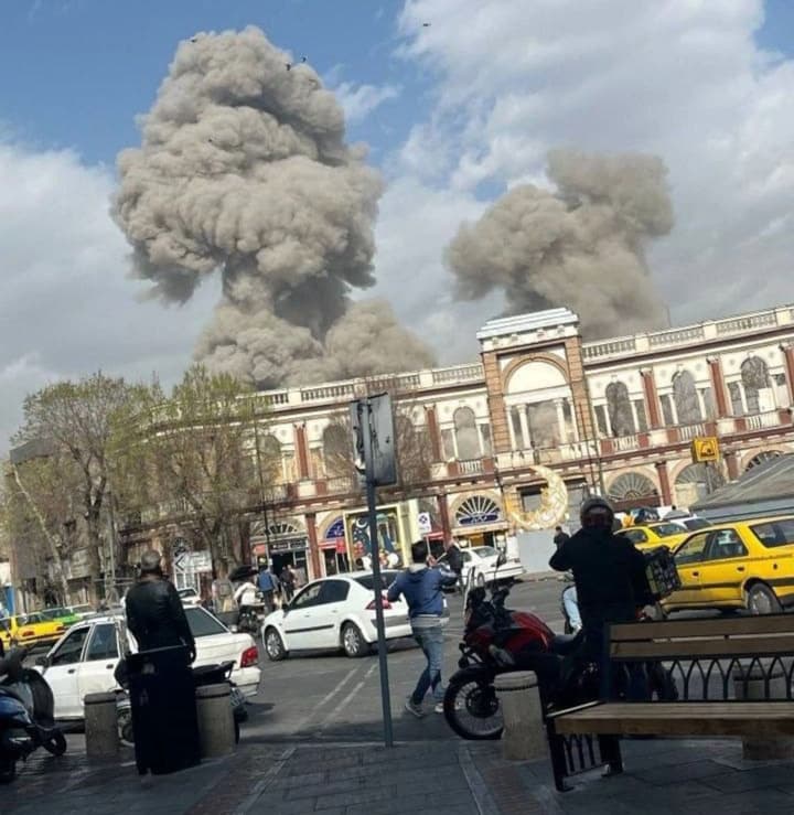 izrail-ta-ssha-atakuvaly-iran-urazheno-30-tsilei-vkliuchaiuchy-shtab-kvartyru-rozvidky