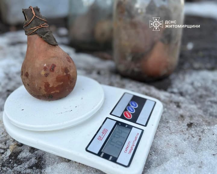 v-zhitomire-obnaruzhili-15-kg-rtuti-v-chastnom-dvore