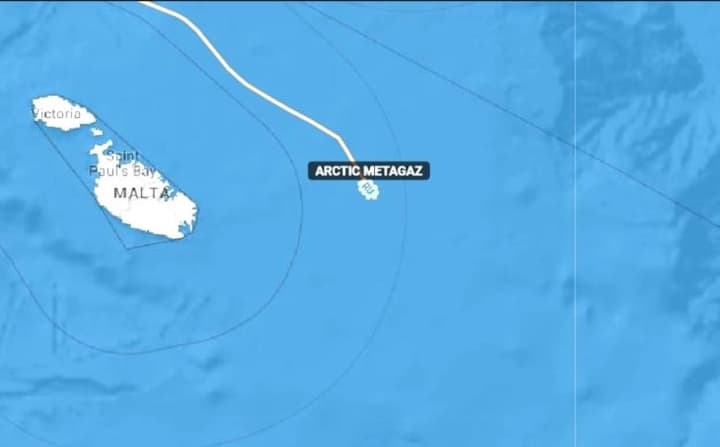 u-seredzemnomu-mori-horyt-sph-tanker-pid-rosiiskym-praporom