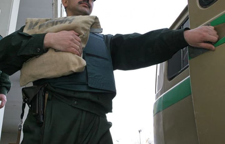 oschadbank-armored-vehicles-on-the-territory-of-the-hungarian-counter-terrorism-center-source