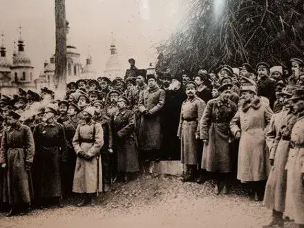 Кабмін затвердив план заходів до 100-річчя Української революції