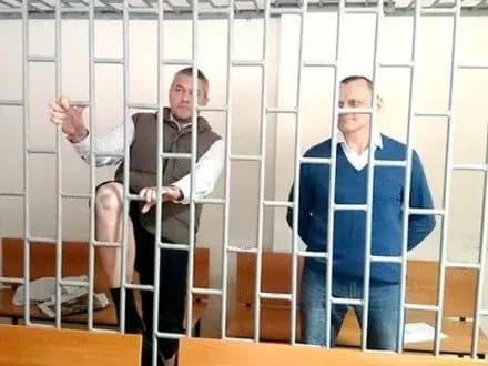 Н.Савченко призвала нардепов приехать на суд С.Клиха и Н.Карпюка