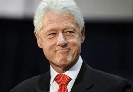 ФБР за тиждень до виборів у США оприлюднило звіт у справі Б.Клінтона