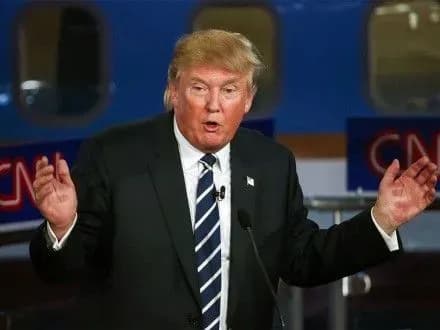 Відставні військові США закликали Д.Трампа довести відсутність фінансових зв'язків з РФ