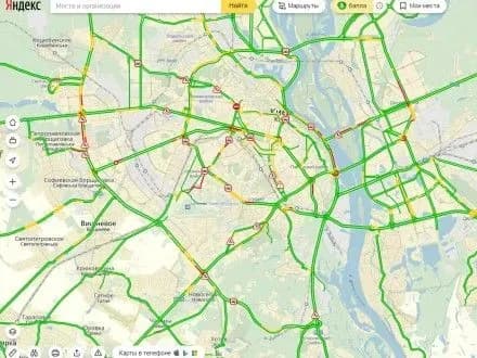 Затори у Києві сягнули 4 балів