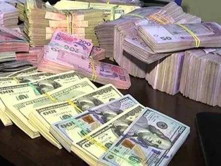 Конвертцентр обігом 300 млн грн ліквідували на Донеччині