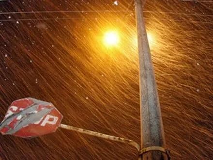 В Україні через негоду знеструмлено 430 населених пунктів у дев'яти областях