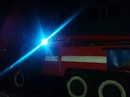 Пожежа сталася у виробничому цеху на Київщині