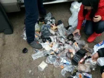 Незаконні вантажі на понад півмільйона гривень затримали у зоні АТО