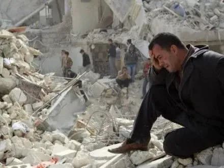 В районі Алеппо поновилися бомбардування