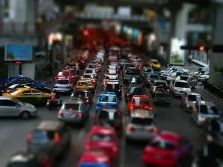 Пробки в Киеве достигли пяти баллов