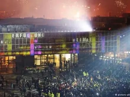 У Кельні поліція встановлює 1300 осіб