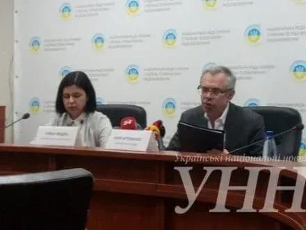 Нацсовет сегодня предоставит лицензию на продолжение вещания телеканала "1 + 1"