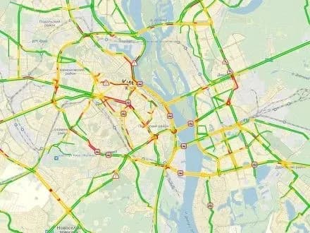 Затори у Києві сягнули восьми балів