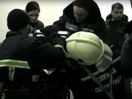 Дівчині з Рівного, руку якої затиснуло в м’ясорубці, зберегли кінцівку