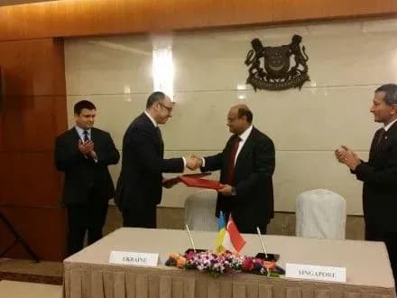 Украина и Сингапур подписали меморандумы по содействию инвестициям - МИД