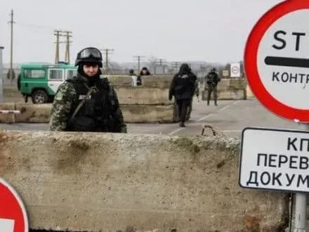 Усі КПВВ на адмінмежі з Кримом і у зоні АТО обладнані системами відеоспостереження – А.Аваков