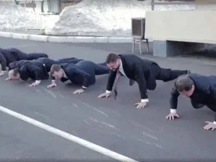 Флешмоб на честь бійців АТО відбувся в Миколаєві