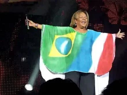 Чоловік з помсти вбив виконавицю "Ламбади" в Бразилії