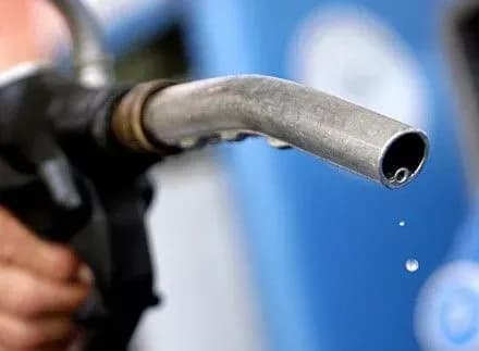 Київські продавці пального не сплатили майже 4,2 млн грн податків