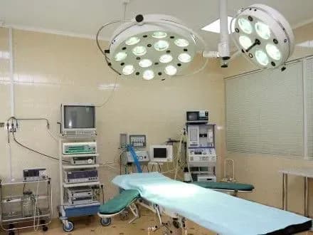 Обласна лікарня ім.Мечникова у Дніпрі вдруге отримала гуманітарний вантаж із Франції