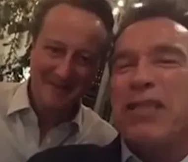 I'll be back: Д.Кемерон похвалив А.Шварценеггера