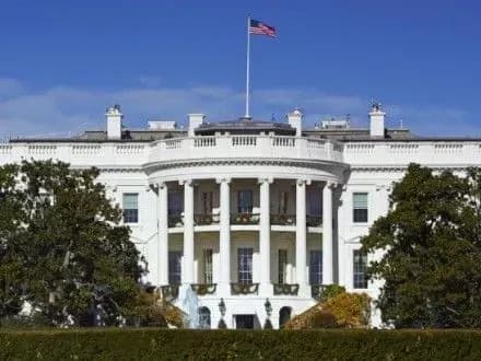 Мінюстиції США буде опротестувати рішення суду щодо зупинки імміграційного указу