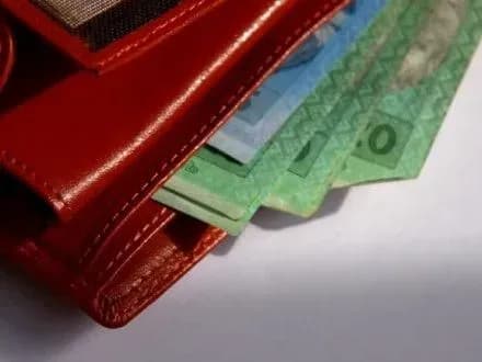 Рада розширила можливості отримання держдопомоги дітям померлих годувальників