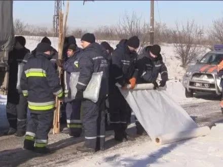 Більше 150 осіб залучили до відновлювальних робіт в Авдіївці