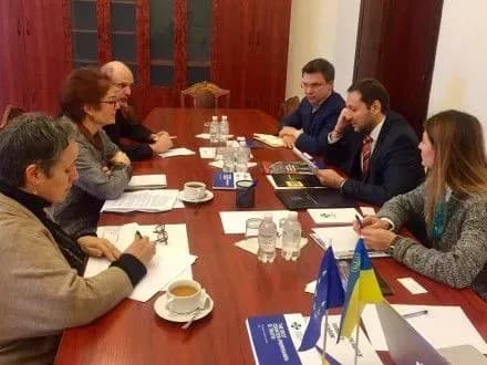 США та Україна домовилися про співробітництво для уникнення інформаційних ризиків