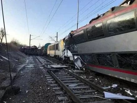 Два поезда столкнулись в Люксембурге