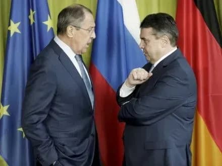 Глави МЗС ФРН і РФ підкреслили необхідність припинення вогню на Донбасі