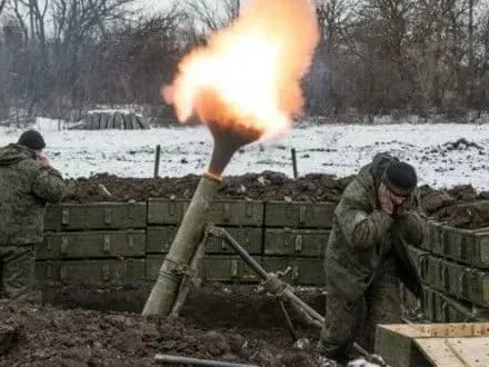 Більше 20 ворожих обстрілів зафіксували на донецькому напрямку