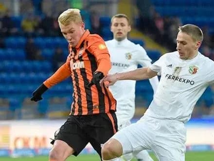 Донецкий "Шахтер" на последних минутах вырвал победу у "Ворсклы"