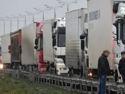 Польщі бракує 50 тисяч водіїв