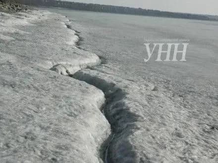 На Запоріжжі встановили рятувальний пост для рибалок та у перший же день врятували 7-х осіб