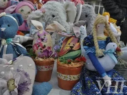 Трехдневная хендмейд-ярмарка стартовала в Ужгороде