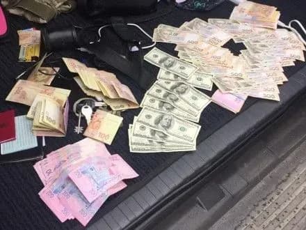 Посадовця на Одещині судитимуть за хабарі