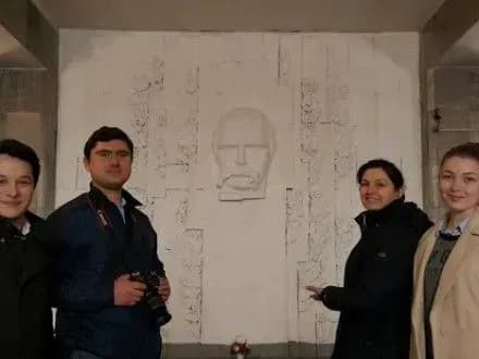 Безкоштовною поїздкою в Київському метро в обмін на вірші Т.Шевченка скористалися 147 людей